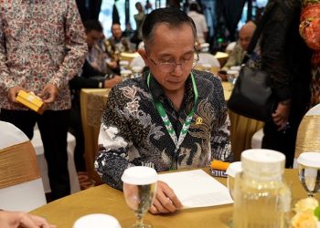 Ketua DPRD Kota Bandung Menghadiri Rapat Koordinasi Penguatan Sinergi Pemberantasan Korupsi Pemerintah Daerah Bersama KPK