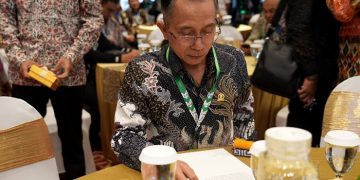 Ketua DPRD Kota Bandung Menghadiri Rapat Koordinasi Penguatan Sinergi Pemberantasan Korupsi Pemerintah Daerah Bersama KPK
