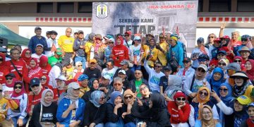 SMANSA ’82 Gelar Aksi ‘Sekolah Kami Tetap di Sini’