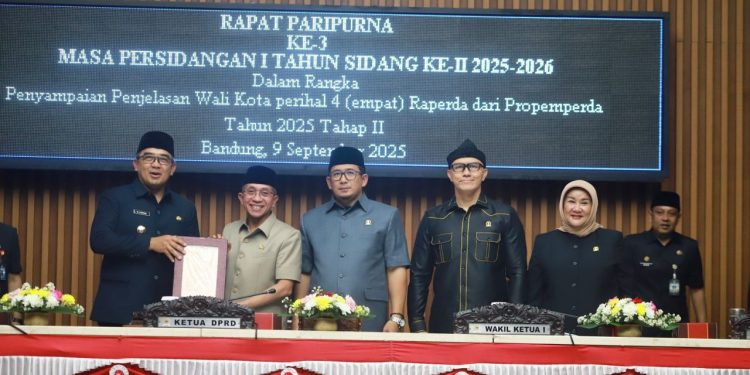DPRD Kota Bandung: Raperda Ketertiban Umum dan Perlindungan Masyarakat Gantikan Perda 2019, Siapkan Regulasi Lebih Dinamis