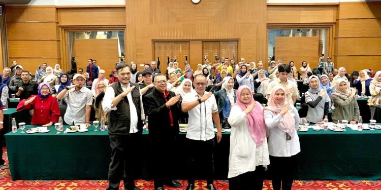 Asep Robin DPRD Kota Bandung dorong penguatan Koperasi Merah Putih sebagai motor ekonomi rakyat.