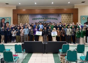 Beasiswa BAZNAS Jabar Mendukung Generasi Muda Berprestasi dengan Keterbatasan Finansial