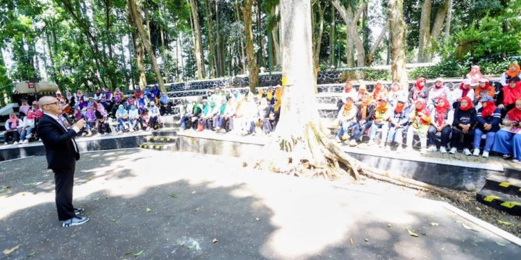 Edwin Senjaya Tegaskan Peran Strategis PKK Sebagai Fondasi Utama Dalam Membangun Ketahanan Keluarga