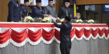 Fraksi Partai Golkar Sampaikan Pandangan Umum Bagi 4 Raperda Usulan Pemerintah Kota Bandung