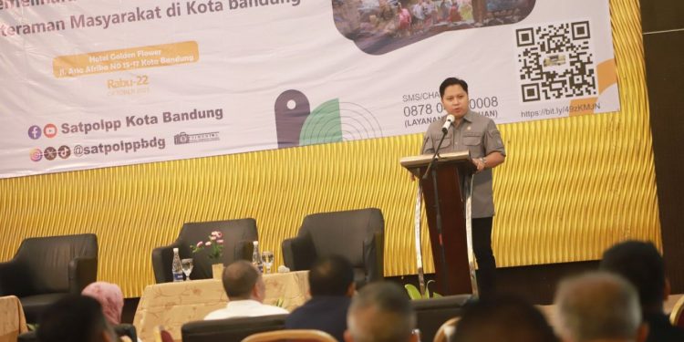 Radea Respati tekankan pentingnya kolaborasi masyarakat dan pemerintah dalam menegakkan Perda Ketertiban Umum demi Bandung yang aman dan nyaman.