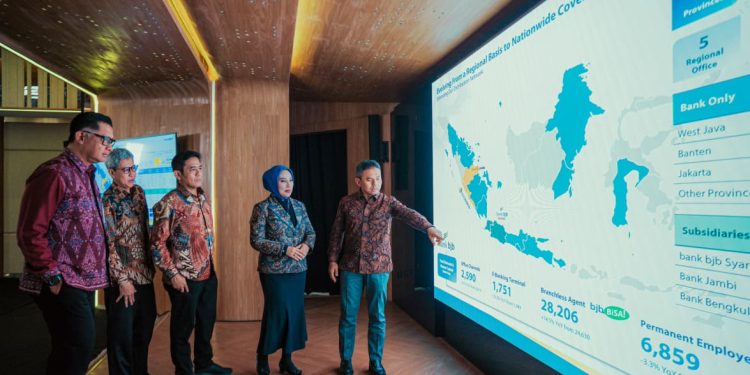 bank bjb Catat Kinerja Cemerlang 2025: Aset Tembus Rp215,9 Triliun, Fokus Efisiensi & Pembiayaan Hijau