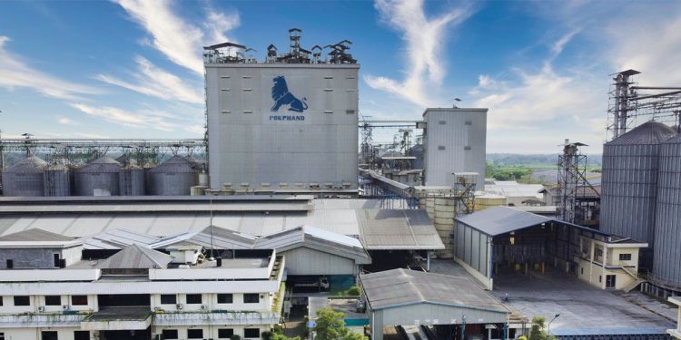 Proses dekontaminasi di pabrik pengolahan ayam PT Charoen Pokphand Indonesia Tbk (CPI) di Cikande untuk memastikan produk aman dari radioaktif Cs-137