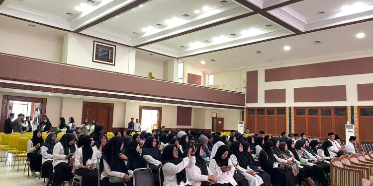 BAZNAS Kabupaten Bandung Gelar Pembinaan Ratusan Ustaz dan Ustazah, Begini Pesan Bupati dan Kepala Kemenag