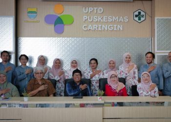 Wakil Ketua Komisi IV DPRD Kota Bandung Rizal Khairul memberikan paparan tentang peningkatan mutu layanan puskesmas di Puskesmas Caringin.