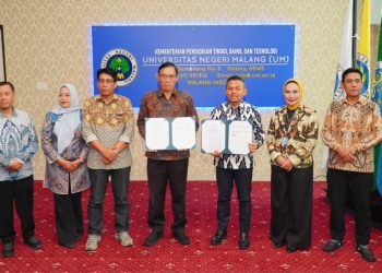 Penandatanganan MoU antara bank bjb dan Universitas Negeri Malang di Graha Rektorat UM, Malang, 4 November 2025.