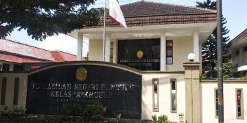 YS Diduga Terlibat Kasus Penipuan Mamin Pemkot Bandung Saksi Mangkir, Terdakwa Sempat Kabur ke Cirebon