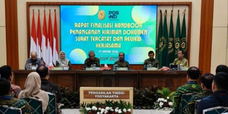 Rapat finalisasi handbook pengiriman dokumen peradilan Mahkamah Agung RI dan PT Pos Indonesia di Yogyakarta