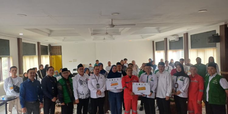 BAZNAS Jawa Barat bersama BAZNAS Cianjur Luncurkan Program Z Mart dan Z Auto untuk 53 Penerima Manfaat di Cianjur