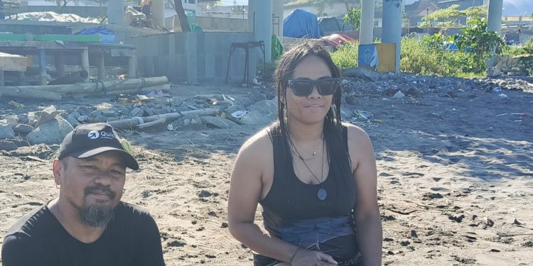 Pasangan Sejoli Asal Bandung Melakukan Aksi Terpuji di Kawasan Alun-alun Gado Bangkong