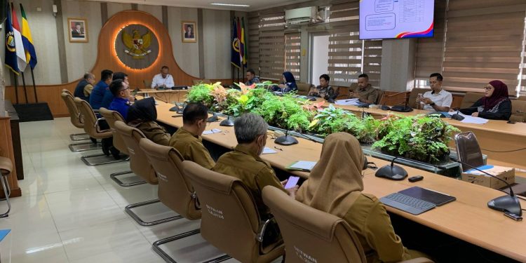 Infrastruktur Bandung Disorot, Komisi III DPRD Dorong Perbaikan Jalan dan Drainase