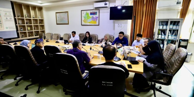 Komisi II DPRD Kota Bandung Bahas Perubahan Status Perumda BPR Menjadi Perseroda