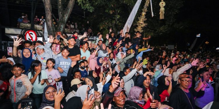 Kirab Milangkala Tatar Sunda, Nuansa Budaya Semarakkan Bandung