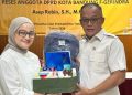 Anggota DPRD Kota Bandung, Asep Robin S.H., M.H., membuka kegiatan Pelatihan Pastri dan Tata Rias Wajah yang diselenggarakan bekerjasama dengan LPK Posters dan LPK Nur Amaliah di Hotel Posters, Bandung, Rabu, 8 Juli 2026. (Handoko/Humpro DPRD Kota Bandung)