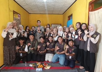 Monev GISMA di Desa Cipatik, IKIP Siliwangi Pastikan Program Pengabdian Berdampak Nyata bagi Masyarakat