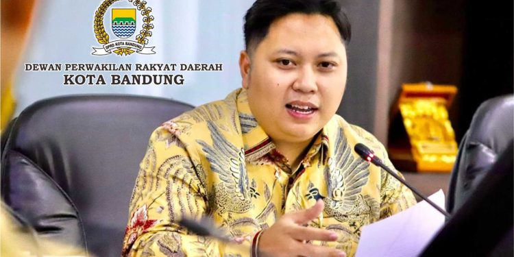 Radea Respati Soroti Kewajiban Hardcopy yang Dinilai Picu Sampah