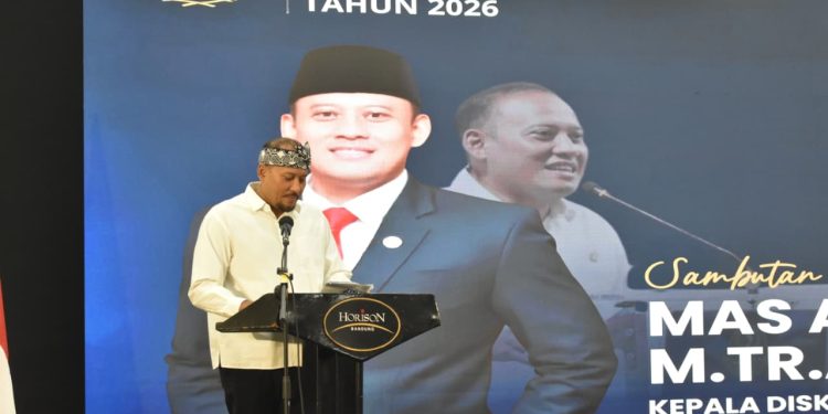 Adi Komar Ungkap Tantangan Pers di Era AI Saat Konferprov PWI Jabar 2026