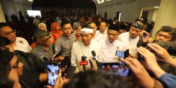 PWI Jabar Dikukuhkan, Dedi Mulyadi Minta Pers Tetap Berdiri di Atas Fakta
